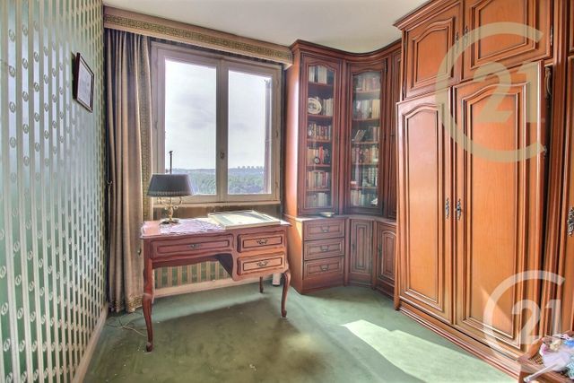 Afficher la photo en grand Appartement F4 à vendre - 4 pièces - 71.66 m2 - PANTIN - 93 - ILE-DE-FRANCE - Century 21 Ricard Immobilier