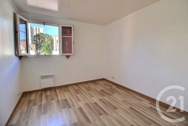 maison à vendre - 5 pièces - 80.43 m2 - PANTIN - 93 - ILE-DE-FRANCE - Century 21 Ricard Immobilier
