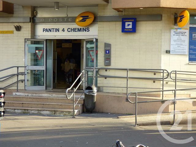 Appartement F2 à vendre - 2 pièces - 37.7 m2 - PANTIN - 93 - ILE-DE-FRANCE - Century 21 Ricard Immobilier