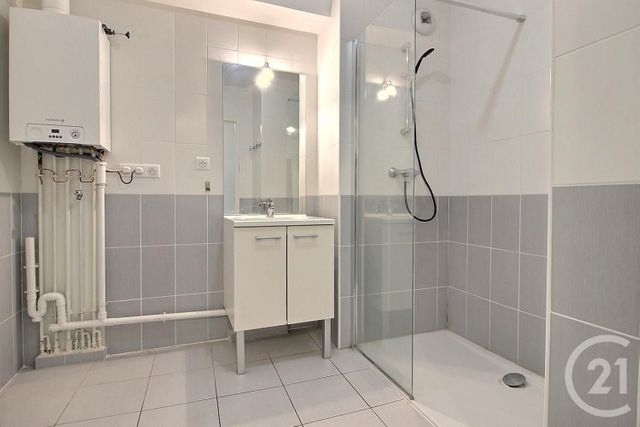 Afficher la photo en grand Appartement F1 à vendre - 1 pièce - 29.79 m2 - PANTIN - 93 - ILE-DE-FRANCE - Century 21 Ricard Immobilier