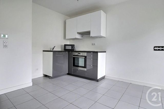 Afficher la photo en grand Appartement F1 à vendre - 1 pièce - 29.79 m2 - PANTIN - 93 - ILE-DE-FRANCE - Century 21 Ricard Immobilier