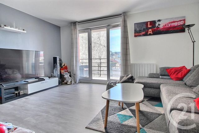 Afficher la photo en grand appartement à vendre - 2 pièces - 53.13 m2 - PANTIN - 93 - ILE-DE-FRANCE - Century 21 Ricard Immobilier