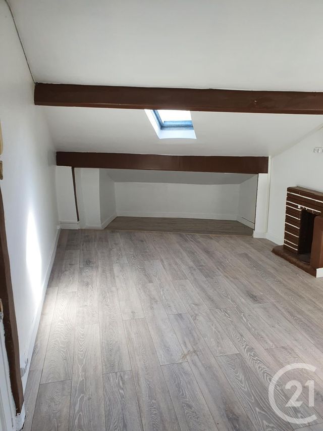 Studio à vendre - 1 pièce - 13.94 m2 - PANTIN - 93 - ILE-DE-FRANCE - Century 21 Ricard Immobilier