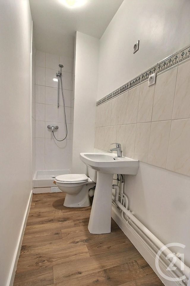 Afficher la photo en grand Appartement F2 à vendre - 2 pièces - 31.19 m2 - PANTIN - 93 - ILE-DE-FRANCE - Century 21 Ricard Immobilier