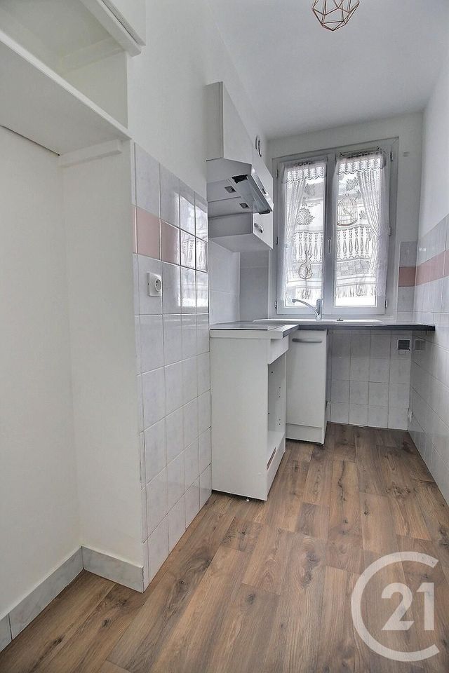 Afficher la photo en grand Appartement F2 à vendre - 2 pièces - 31.19 m2 - PANTIN - 93 - ILE-DE-FRANCE - Century 21 Ricard Immobilier