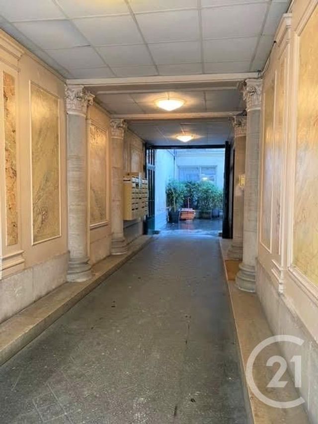 Chambre à vendre - 1 pièce - 5.91 m2 - PARIS - 75009 - ILE-DE-FRANCE - Century 21 Ricard Immobilier