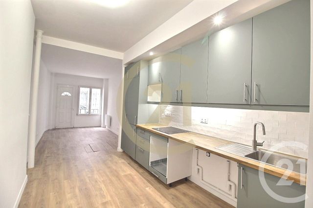 Appartement F2 à vendre - 2 pièces - 48.8 m2 - PANTIN - 93 - ILE-DE-FRANCE - Century 21 Ricard Immobilier