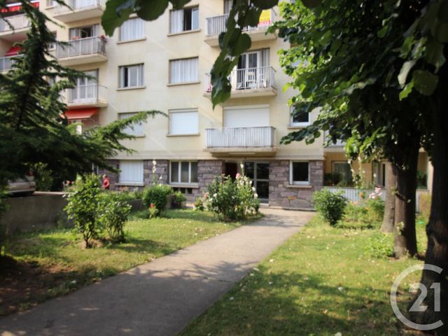 Appartement F3 à louer - 3 pièces - 65.26 m2 - PANTIN - 93 - ILE-DE-FRANCE - Century 21 Ricard Immobilier