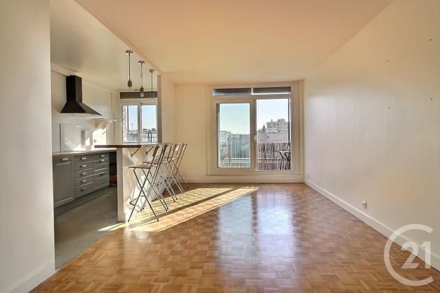 Appartement F3 à vendre - 3 pièces - 56.91 m2 - PANTIN - 93 - ILE-DE-FRANCE - Century 21 Ricard Immobilier