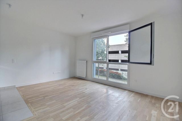 Studio à vendre - 1 pièce - 28.9 m2 - ROMAINVILLE - 93 - ILE-DE-FRANCE - Century 21 Ricard Immobilier