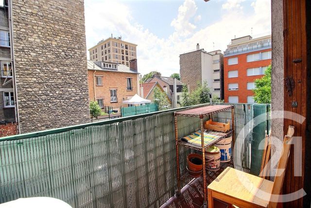 Appartement F3 à vendre - 3 pièces - 68.12 m2 - PANTIN - 93 - ILE-DE-FRANCE - Century 21 Ricard Immobilier