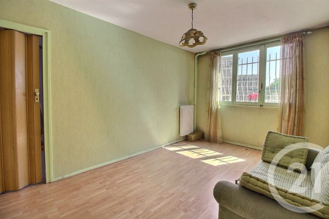 Appartement F2 à vendre - 2 pièces - 40.72 m2 - PANTIN - 93 - ILE-DE-FRANCE - Century 21 Ricard Immobilier