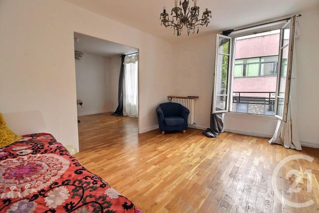 Appartement F4 à vendre - 4 pièces - 77.14 m2 - PANTIN - 93 - ILE-DE-FRANCE - Century 21 Ricard Immobilier