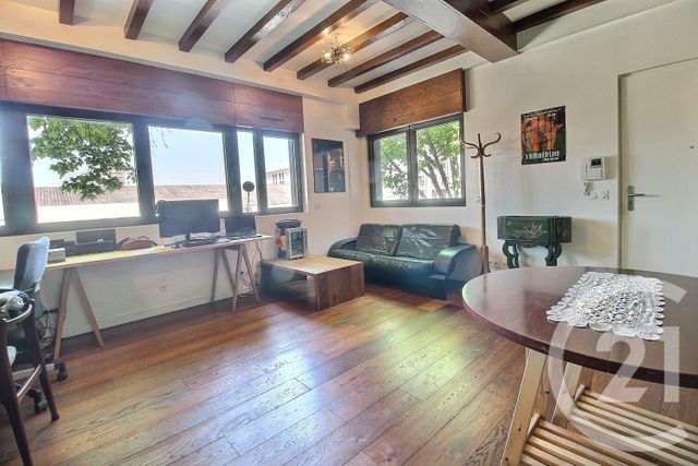 Appartement Souplex à vendre - 4 pièces - 136.07 m2 - PANTIN - 93 - ILE-DE-FRANCE - Century 21 Ricard Immobilier