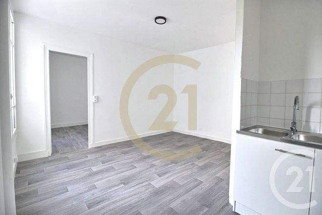 Appartement F2 à vendre - 2 pièces - 32.47 m2 - PANTIN - 93 - ILE-DE-FRANCE - Century 21 Ricard Immobilier