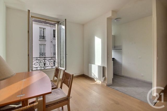 Appartement F2 à vendre - 2 pièces - 29.54 m2 - PANTIN - 93 - ILE-DE-FRANCE - Century 21 Ricard Immobilier