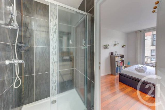 Appartement F2 à vendre - 2 pièces - 31.58 m2 - PANTIN - 93 - ILE-DE-FRANCE - Century 21 Ricard Immobilier