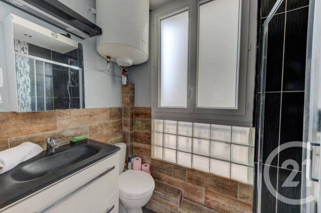 Appartement F2 à vendre - 2 pièces - 31.58 m2 - PANTIN - 93 - ILE-DE-FRANCE - Century 21 Ricard Immobilier