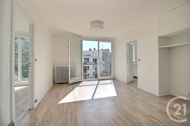 Appartement F4 à vendre - 4 pièces - 63.0 m2 - PANTIN - 93 - ILE-DE-FRANCE - Century 21 Ricard Immobilier