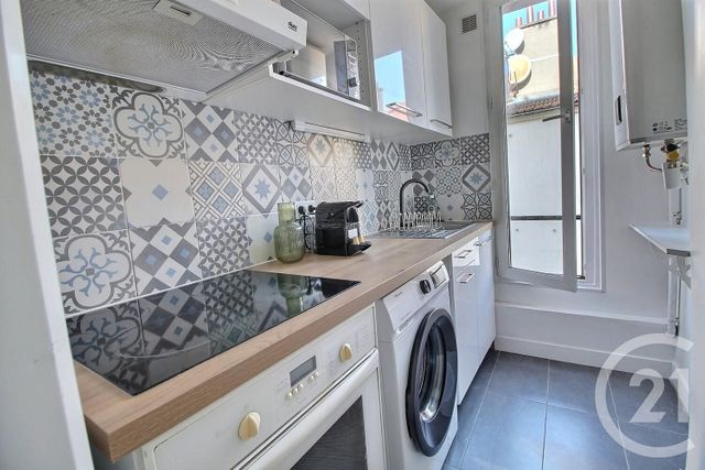 Afficher la photo en grand Appartement F3 à vendre - 3 pièces - 38.02 m2 - AUBERVILLIERS - 93 - ILE-DE-FRANCE - Century 21 Ricard Immobilier
