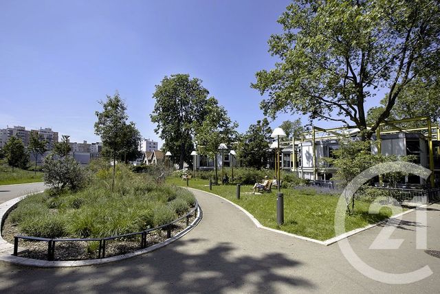 Appartement Studio à vendre - 1 pièce - 22.18 m2 - PANTIN - 93 - ILE-DE-FRANCE - Century 21 Ricard Immobilier