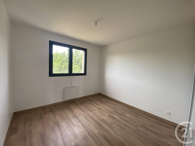 Appartement Duplex à louer - 3 pièces - 78.68 m2 - BONDY - 93 - ILE-DE-FRANCE - Century 21 Ricard Immobilier