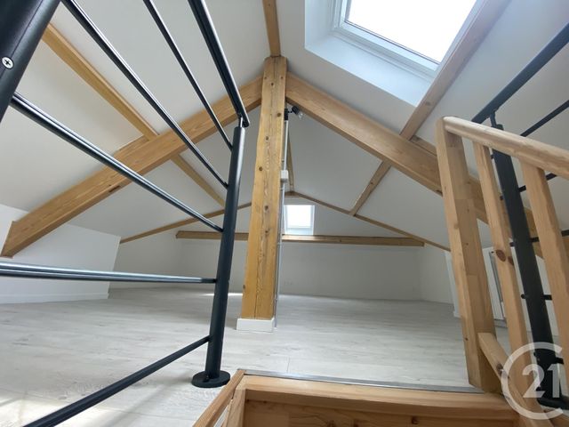 Appartement Duplex à louer - 3 pièces - 78.68 m2 - BONDY - 93 - ILE-DE-FRANCE - Century 21 Ricard Immobilier