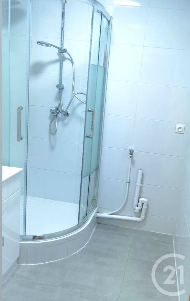 Appartement F3 à vendre - 3 pièces - 55.7 m2 - PANTIN - 93 - ILE-DE-FRANCE - Century 21 Ricard Immobilier