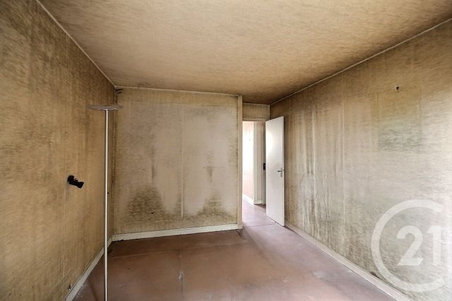 Appartement F4 à vendre - 4 pièces - 63.31 m2 - PANTIN - 93 - ILE-DE-FRANCE - Century 21 Ricard Immobilier