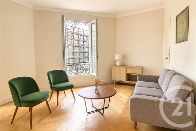 Afficher la photo en grand Appartement F3 à vendre - 3 pièces - 39.63 m2 - PANTIN - 93 - ILE-DE-FRANCE - Century 21 Ricard Immobilier