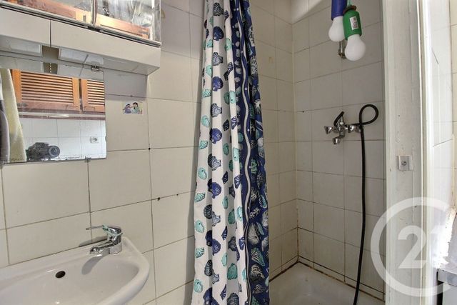 Afficher la photo en grand Appartement F3 à vendre - 3 pièces - 39.63 m2 - PANTIN - 93 - ILE-DE-FRANCE - Century 21 Ricard Immobilier