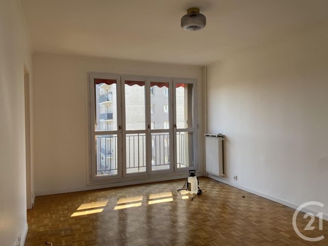 Appartement F4 à louer LES LILAS