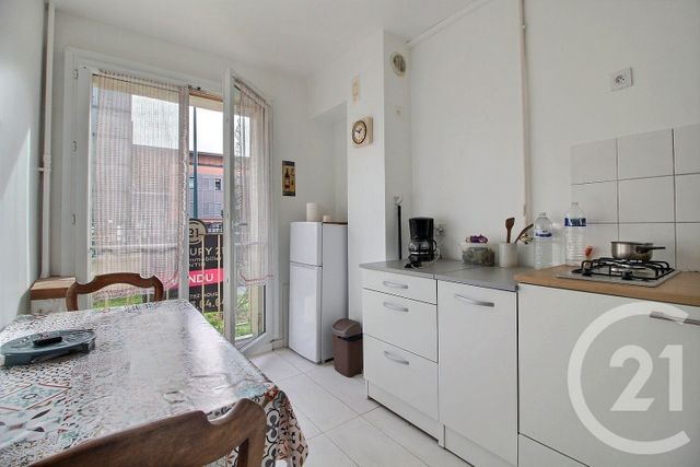 Appartement F2 à vendre - 2 pièces - 38.23 m2 - PANTIN - 93 - ILE-DE-FRANCE - Century 21 Ricard Immobilier