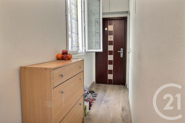 Appartement F2 à vendre - 2 pièces - 37.45 m2 - PANTIN - 93 - ILE-DE-FRANCE - Century 21 Ricard Immobilier