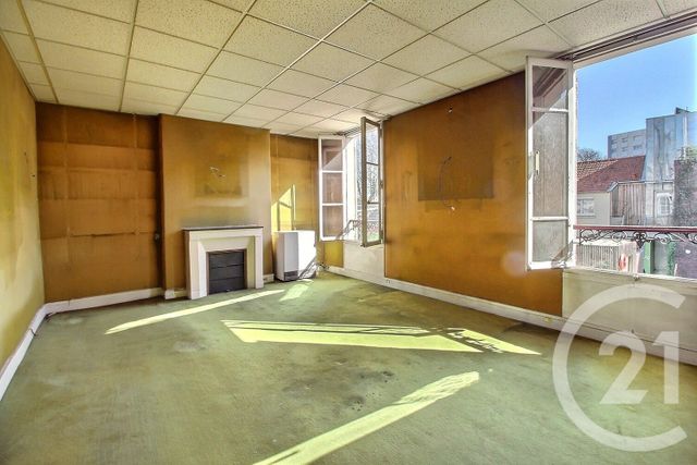 Appartement F4 à vendre - 4 pièces - 54.54 m2 - PANTIN - 93 - ILE-DE-FRANCE - Century 21 Ricard Immobilier