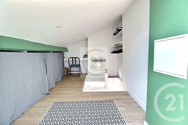 Appartement F2 à vendre - 2 pièces - 51.44 m2 - PANTIN - 93 - ILE-DE-FRANCE - Century 21 Ricard Immobilier