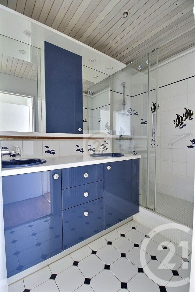 Appartement F4 à vendre - 4 pièces - 81.0 m2 - PANTIN - 93 - ILE-DE-FRANCE - Century 21 Ricard Immobilier