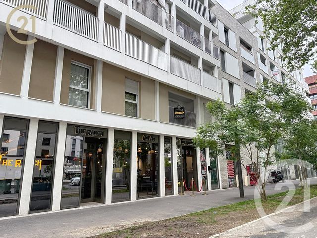 Appartement à louer - 3 pièces - 55.06 m2 - NOISY LE SEC - 93 - ILE-DE-FRANCE - Century 21 Ricard Immobilier