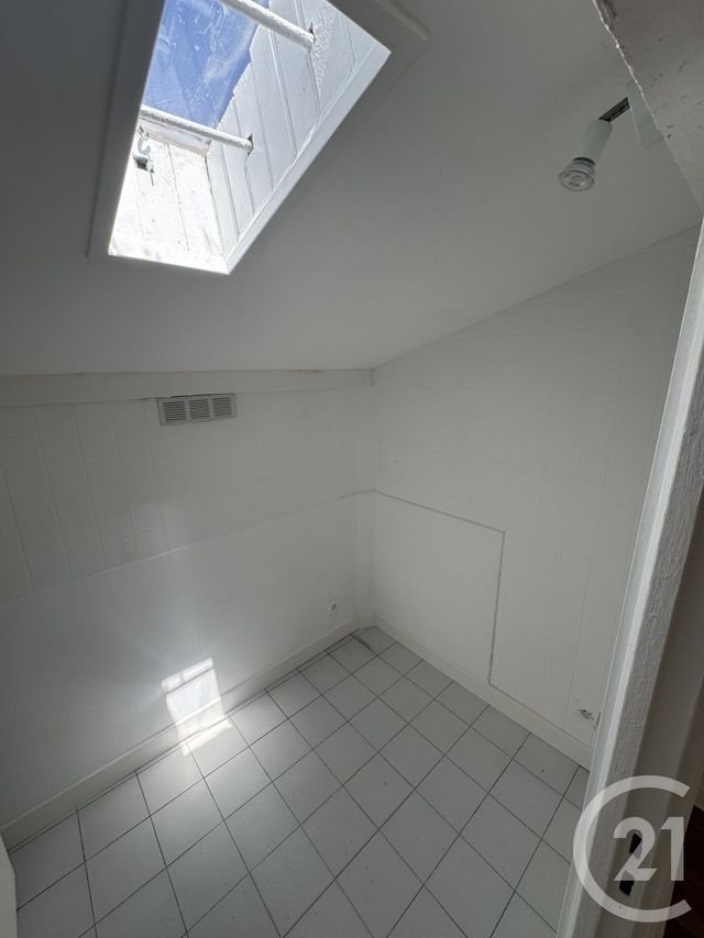 Afficher la photo en grand Appartement Studio à vendre - 1 pièce - 21.74 m2 - PANTIN - 93 - ILE-DE-FRANCE - Century 21 Ricard Immobilier