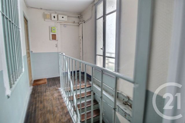 Appartement F2 à vendre - 2 pièces - 26.19 m2 - AUBERVILLIERS - 93 - ILE-DE-FRANCE - Century 21 Ricard Immobilier