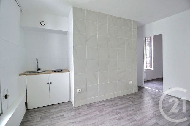 Appartement F2 à vendre - 2 pièces - 26.19 m2 - AUBERVILLIERS - 93 - ILE-DE-FRANCE - Century 21 Ricard Immobilier