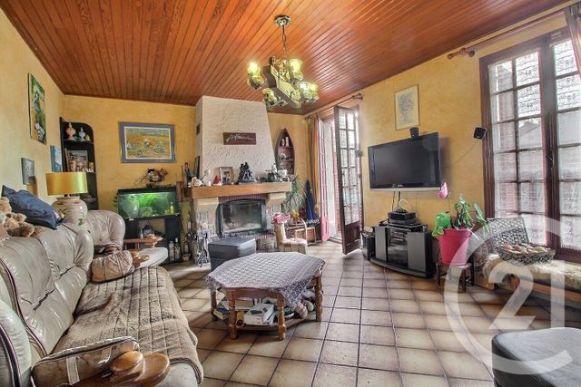 maison à vendre - 11 pièces - 198.0 m2 - PANTIN - 93 - ILE-DE-FRANCE - Century 21 Ricard Immobilier