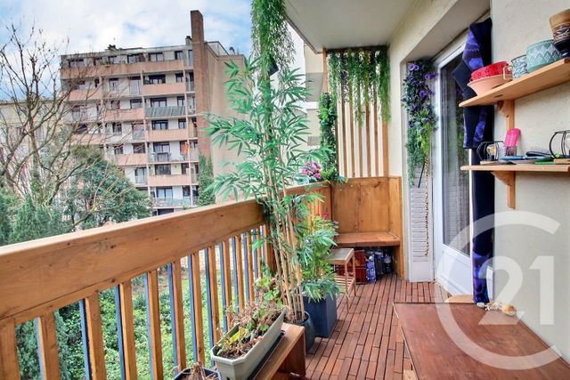 Appartement F5 à vendre - 5 pièces - 100.57 m2 - PANTIN - 93 - ILE-DE-FRANCE - Century 21 Ricard Immobilier