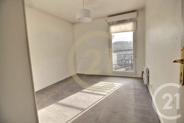 Appartement F3 à vendre - 3 pièces - 69.51 m2 - PANTIN - 93 - ILE-DE-FRANCE - Century 21 Ricard Immobilier