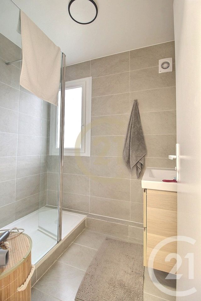 Appartement F2 à vendre - 2 pièces - 45.01 m2 - BRY SUR MARNE - 94 - ILE-DE-FRANCE - Century 21 Ricard Immobilier
