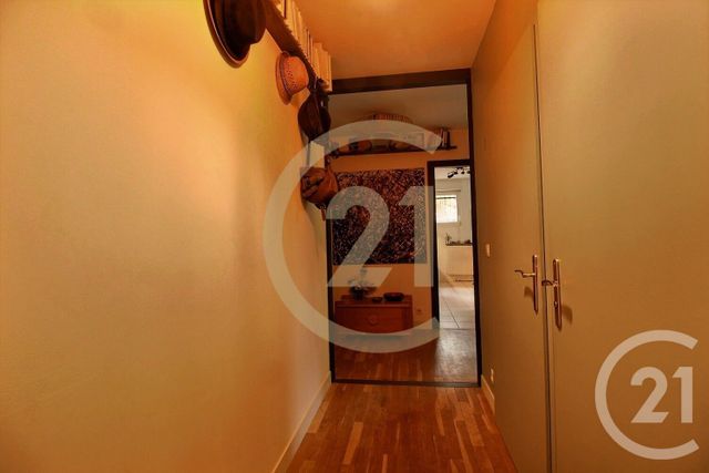 Appartement F3 à vendre - 3 pièces - 68.31 m2 - PANTIN - 93 - ILE-DE-FRANCE - Century 21 Ricard Immobilier