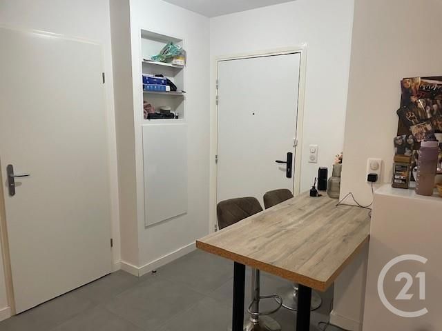 Appartement F2 à louer - 2 pièces - 39.85 m2 - ROSNY SOUS BOIS - 93 - ILE-DE-FRANCE - Century 21 Ricard Immobilier