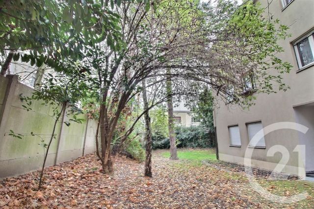 Appartement F4 à louer - 4 pièces - 83.08 m2 - ROSNY SOUS BOIS - 93 - ILE-DE-FRANCE - Century 21 Ricard Immobilier