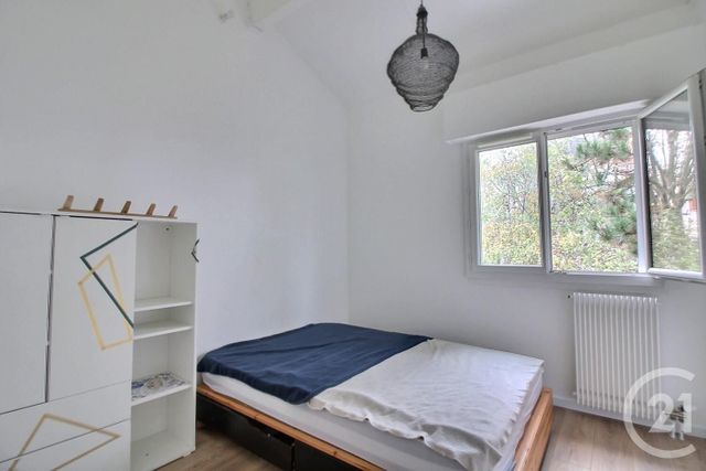 Appartement F4 à louer - 4 pièces - 83.08 m2 - ROSNY SOUS BOIS - 93 - ILE-DE-FRANCE - Century 21 Ricard Immobilier