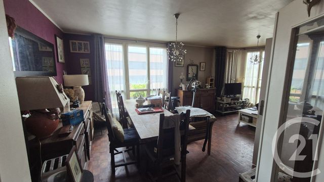 Appartement F4 à vendre - 4 pièces - 65.0 m2 - PANTIN - 93 - ILE-DE-FRANCE - Century 21 Ricard Immobilier